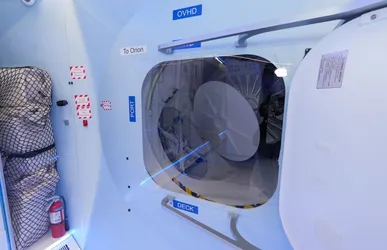 Flight Configuration -Gateway-Clearance Testing Mockup of Station Airlock