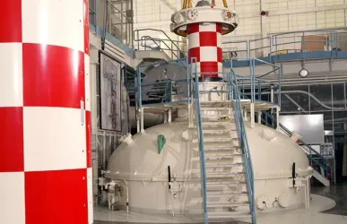 Drop Tower NanoLab for Space Crop Production